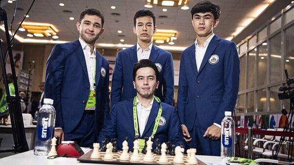 Мужская сборная Узбекистана по шахматам - Sputnik Узбекистан