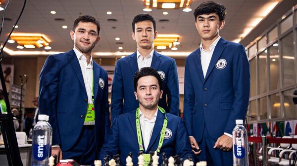 Команда Узбекистана выиграла шахматную олимпиаду в Индии - Sputnik Узбекистан