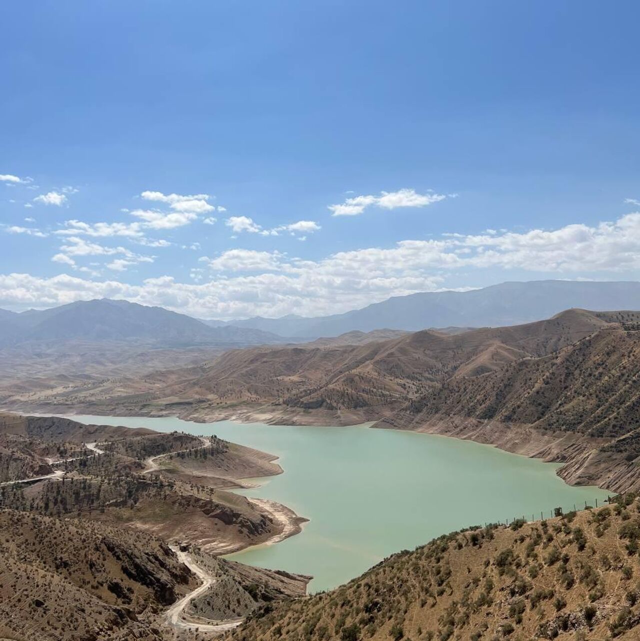 Podvalda qiynoqlar bilan jinsiy aloqa