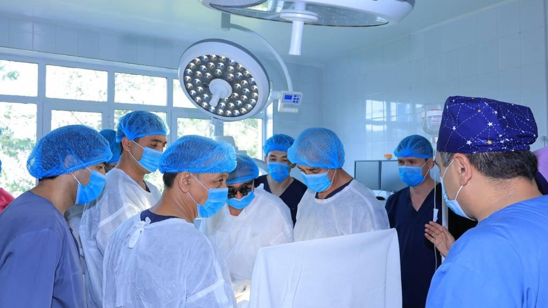 В Самарканде впервые провели операцию по трансплантации печени - Sputnik Узбекистан, 1920, 11.08.2022