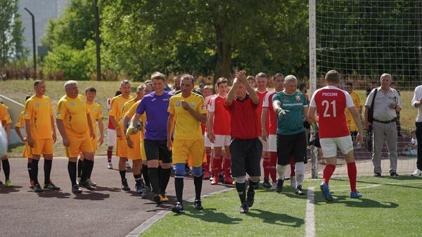 Футбольное международное мероприятие, посвящённое 43-летию со дня гибели членов футбольной команды Пахтакор - Sputnik Ўзбекистон