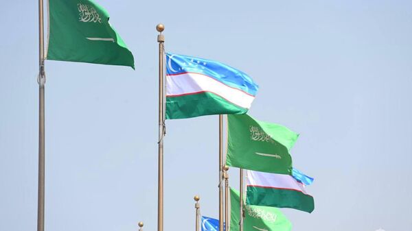 Flagi Uzbekistana i Saudovskoy Aravii - Sputnik O‘zbekiston