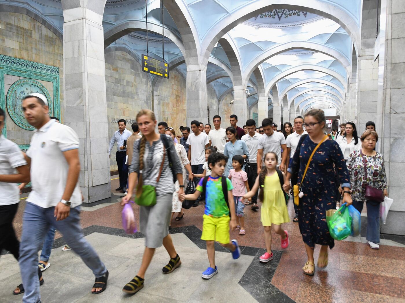 В метро Ташкента проезд можно оплатить с помощью телефона