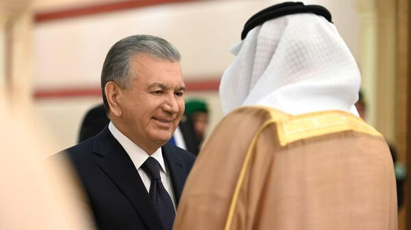 Шавкат Мирзиёев и президент ИБР Мухаммад бин Сулейман Аль-Джассир - Sputnik Узбекистан