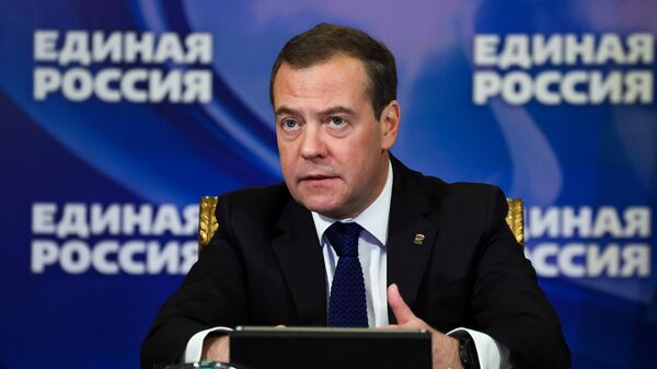 Dmitriy Medvedev, arxivnoe foto - Sputnik O‘zbekiston