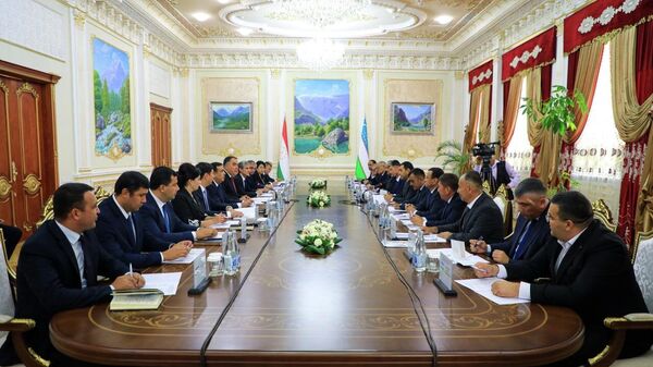 Фергана и Согд подписали более 10 бизнес-соглашений  - Sputnik Узбекистан