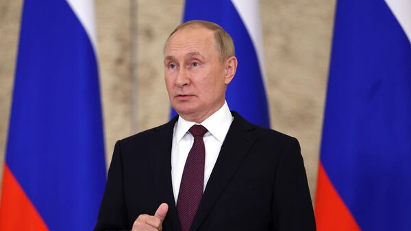 Президент РФ В. Путин принял участие в саммите ШОС - Sputnik Узбекистан