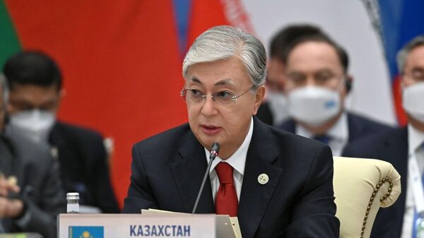  Prezident Kazaxstana Kasыm-Jomart Tokayev na zasedanii Sammita Shanxayskoy organizatsii sotrudnichestva - Sputnik Oʻzbekiston