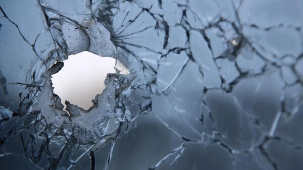 Разбитое стекло, архивное фото - Sputnik Узбекистан
