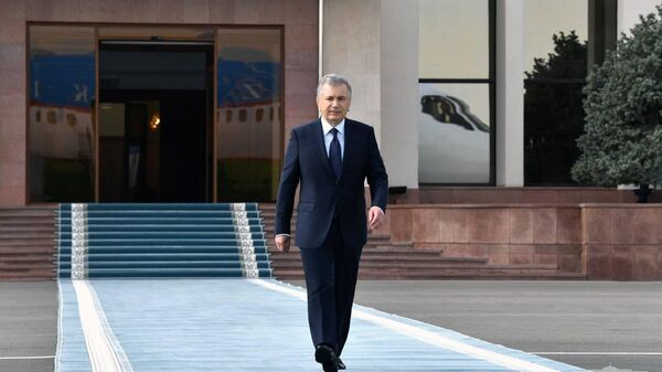 Президент Республики Узбекистан Шавкат Мирзиёев отбыл  в Венгрию с официальным визитом - Sputnik Узбекистан