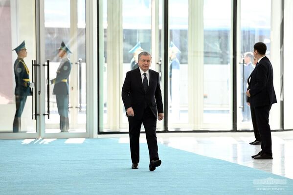 O‘zbekiston prezidenti Shavkat Mirziyoyev. - Sputnik O‘zbekiston