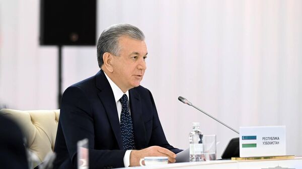 Шавкат Мирзиёев принял участие в заседании Совета глав государств Содружества Независимых Государств - Sputnik Узбекистан