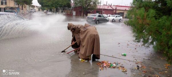 Затопленные улицы в Самаркандской области. - Sputnik Узбекистан