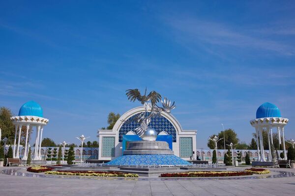 Ташкентский парк в Ашхабаде - Sputnik Узбекистан