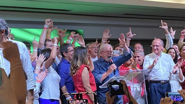 Лула да Силва победил на выборах президента Бразилии - Sputnik Ўзбекистон