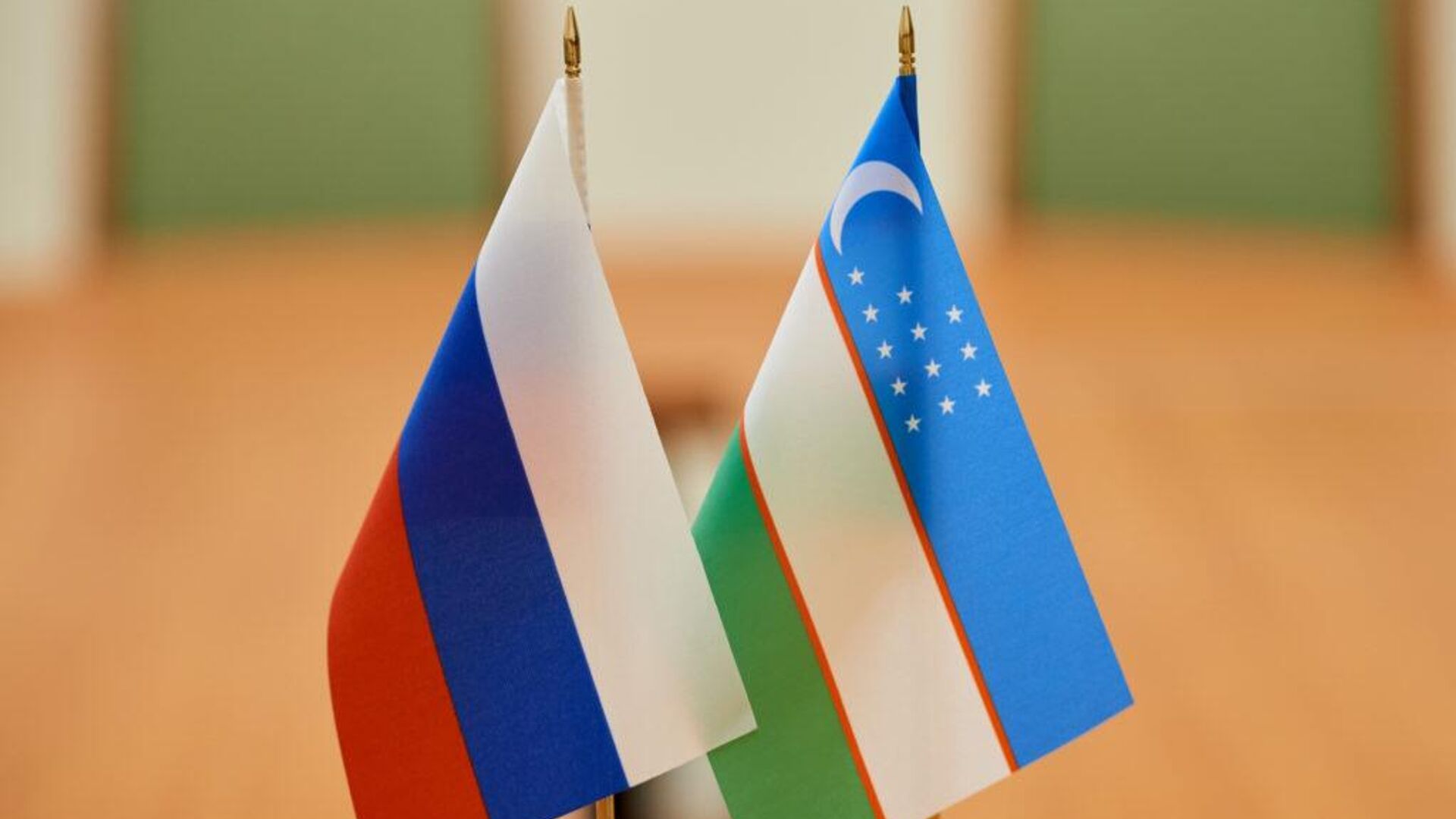 Флаги России и Узбекистана - Sputnik Узбекистан, 1920, 29.01.2023