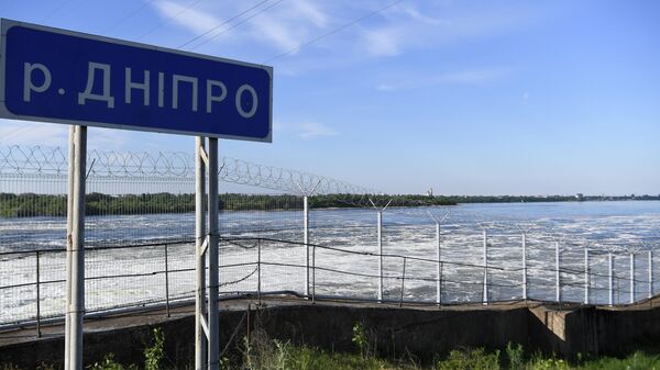 Каховская гидроэлектростанция в Херсонской области - Sputnik Ўзбекистон