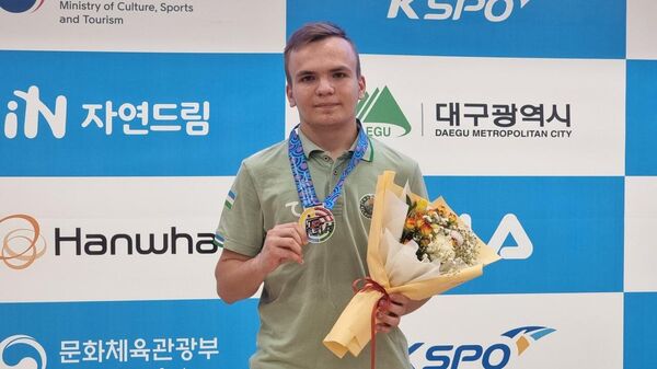 Вениамин Никитин завоевал серебряную медаль на ЧА по стрельбе из пневматического пистолета - Sputnik Узбекистан