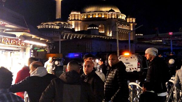 В центре Стамбула прогремел взрыв - Sputnik Узбекистан