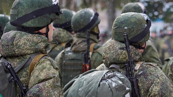 Российские военные перед отправкой на зону спецоперации - Sputnik Узбекистан