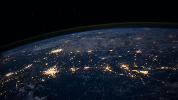 Вид земли из космоса ночью. - Sputnik Узбекистан