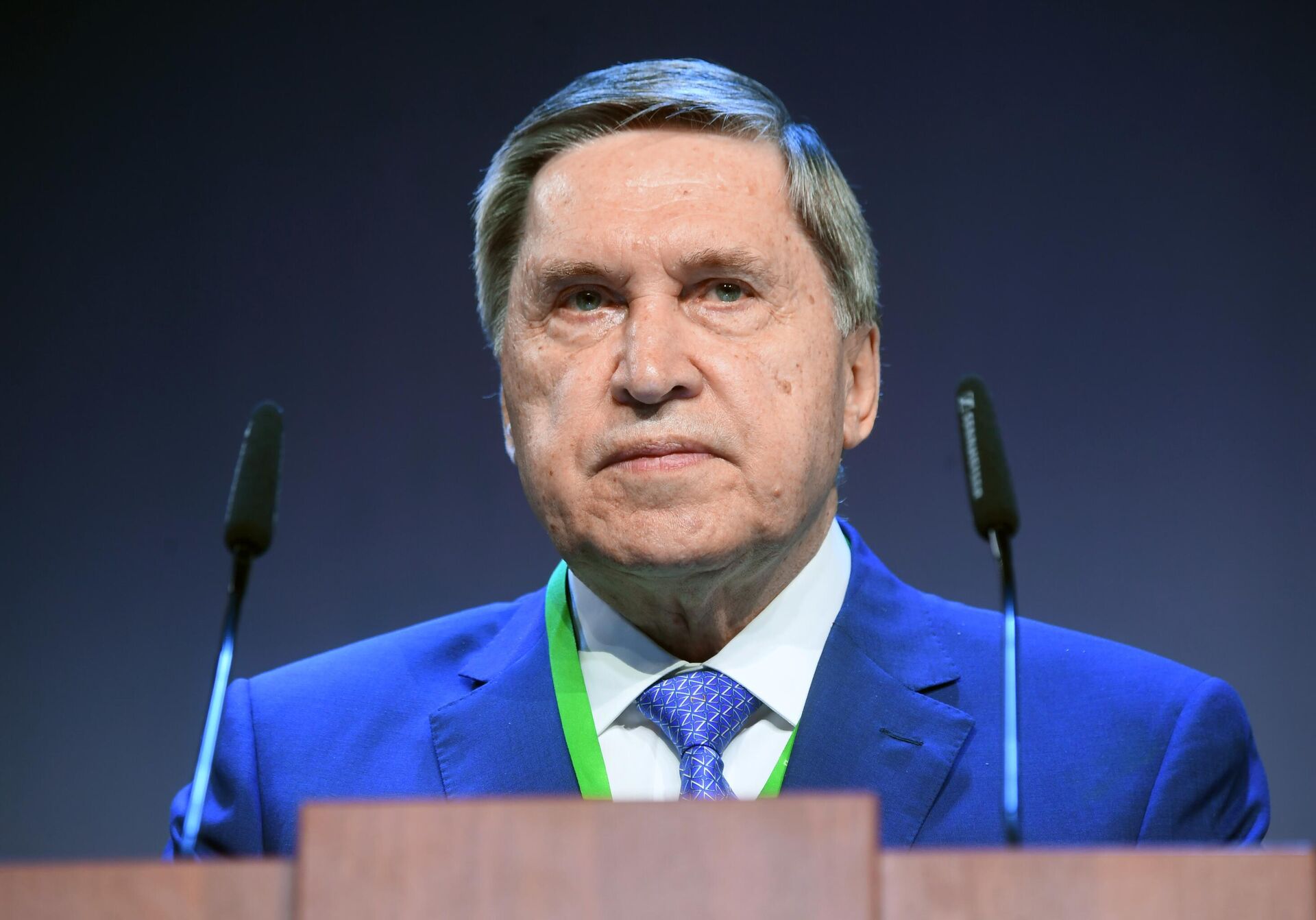 Помощник президента РФ Юрий Ушаков выступает на открытии VII международного научно-экспертного форума Примаковские чтения. - Sputnik Узбекистан, 1920, 03.12.2025