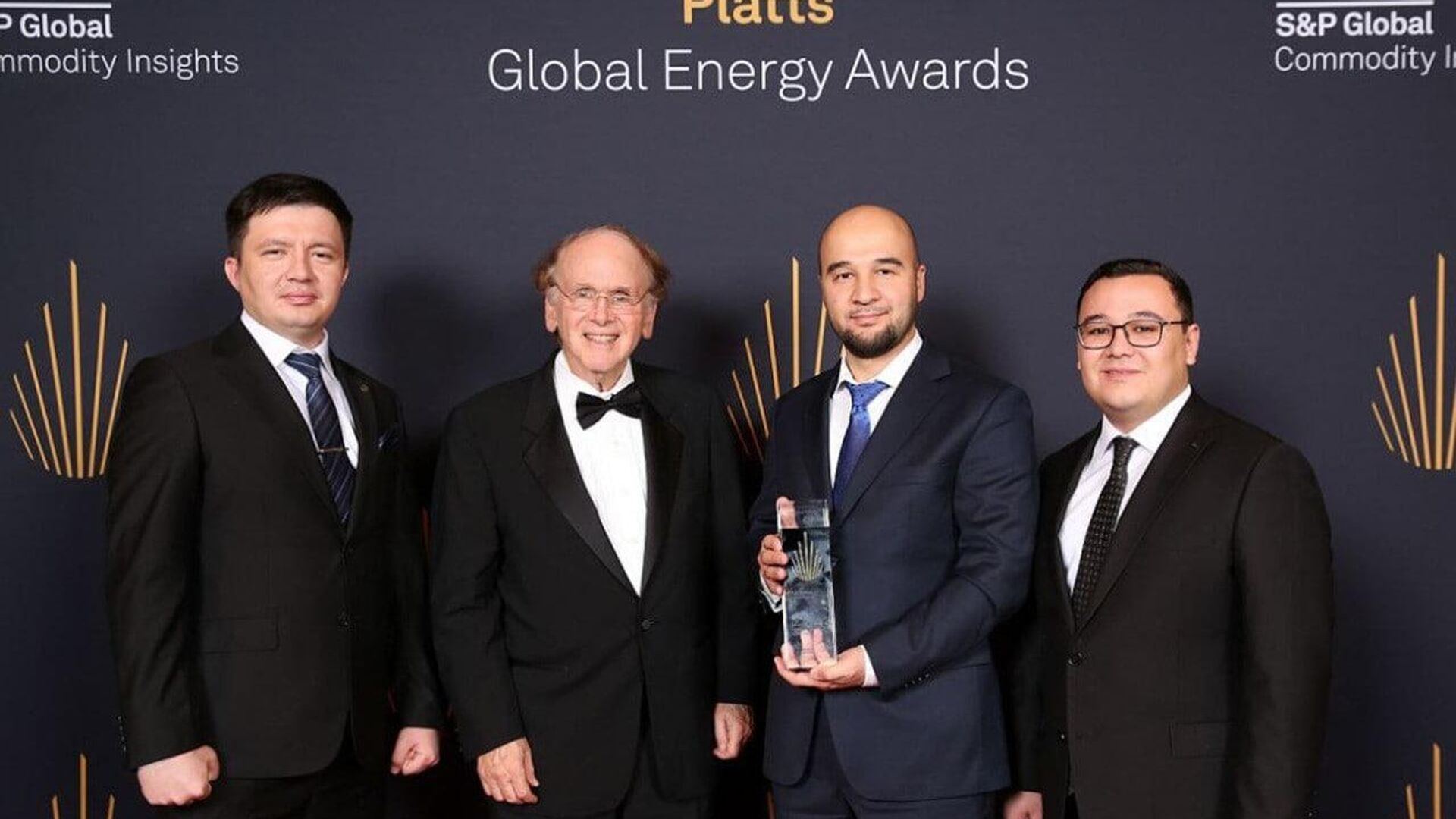 Завод Uzbekistan GTL стал победителем самой престижной в мире премии S&P Global Energy Awards - Sputnik Узбекистан, 1920, 09.12.2022