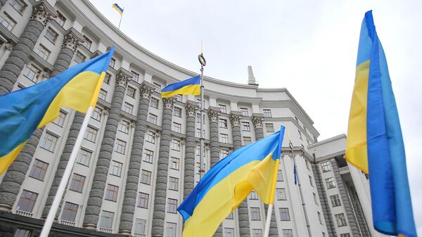 Здание правительства Украины в Киеве. - Sputnik Узбекистан