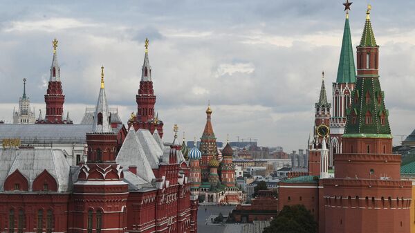 Государственный Исторический музей и Московский Кремль. Архивное фото - Sputnik Узбекистан