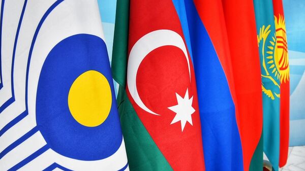 Флаги стран-участниц СНГ, архивное фото - Sputnik Узбекистан