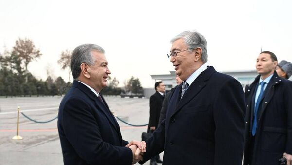 Президент Республики Казахстан Касым-Жомарт Токаев прибыл в Узбекистан с государственным визитом - Sputnik Узбекистан