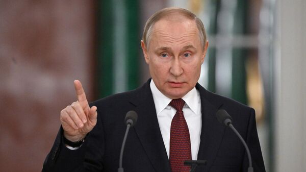  Президент РФ Владимир Путин.Архивное фото - Sputnik Узбекистан
