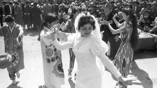 Таджикский Новый год Навруз, 1987 год - Sputnik Узбекистан