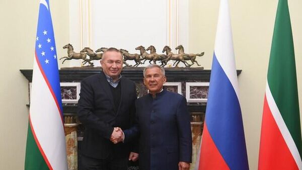 Хоким Джизакской области посетил с рабочим визитом Татарстан - Sputnik Узбекистан