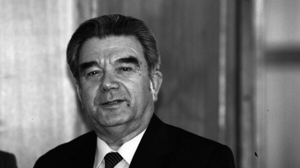Рафик Нишанович Нишанов, первый секретарь ЦК Компартии Узбекистана - Sputnik Ўзбекистон