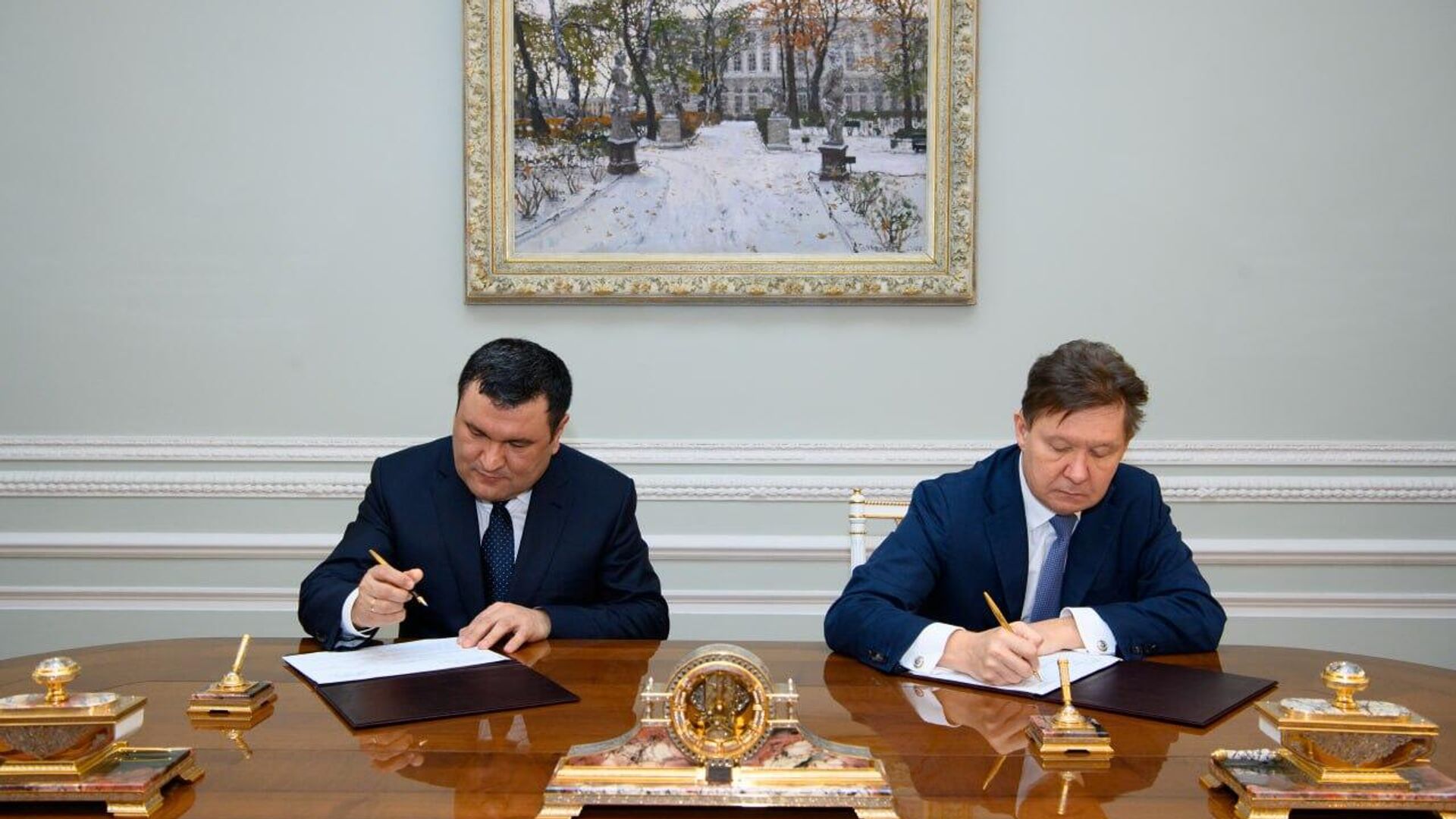 Uzbekistan i Gazprom podpisali dorojnuyu kartu po sotrudnichestvu v gazovoy otrasli - Sputnik O‘zbekiston, 1920, 24.01.2023