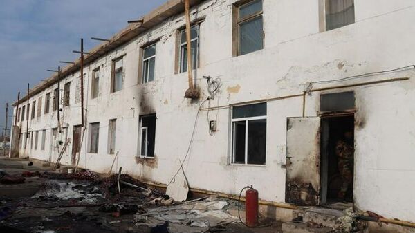 В двухэтажном жилом доме в Нукусском районе Каракалпакстана произошёл взрыв газовоздушной смеси - Sputnik Ўзбекистон