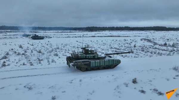 Rossiya MV eng yangi tank T-90M o‘q otishini ko‘rsatdi - Sputnik O‘zbekiston
