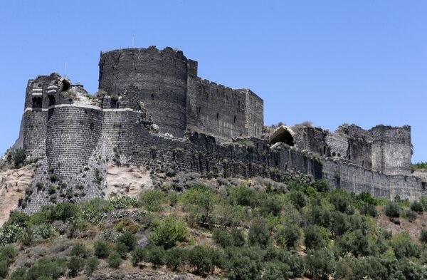 Замок Маргат (аль-Маркаб), крепость крестоносцев на средиземноморском побережье Сирии, тоже пострадала от землетрясения. На данный момент фото разрушений нет, поэтому на фото вид замка 2022 года. - Sputnik Узбекистан