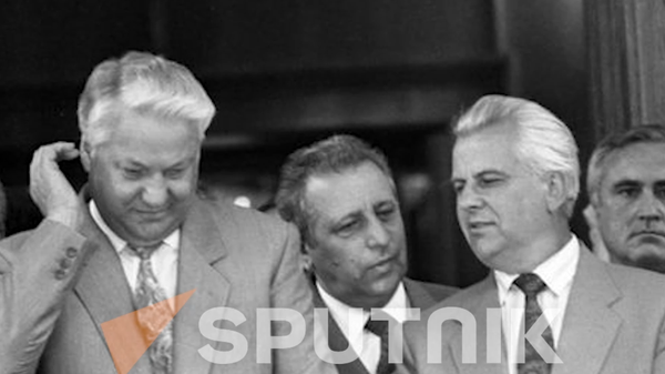 1992 yil 14-fevral kuni Rossiya va Ukraina o‘rtasida diplomatik munosabatlar o‘rnatildi - Sputnik O‘zbekiston