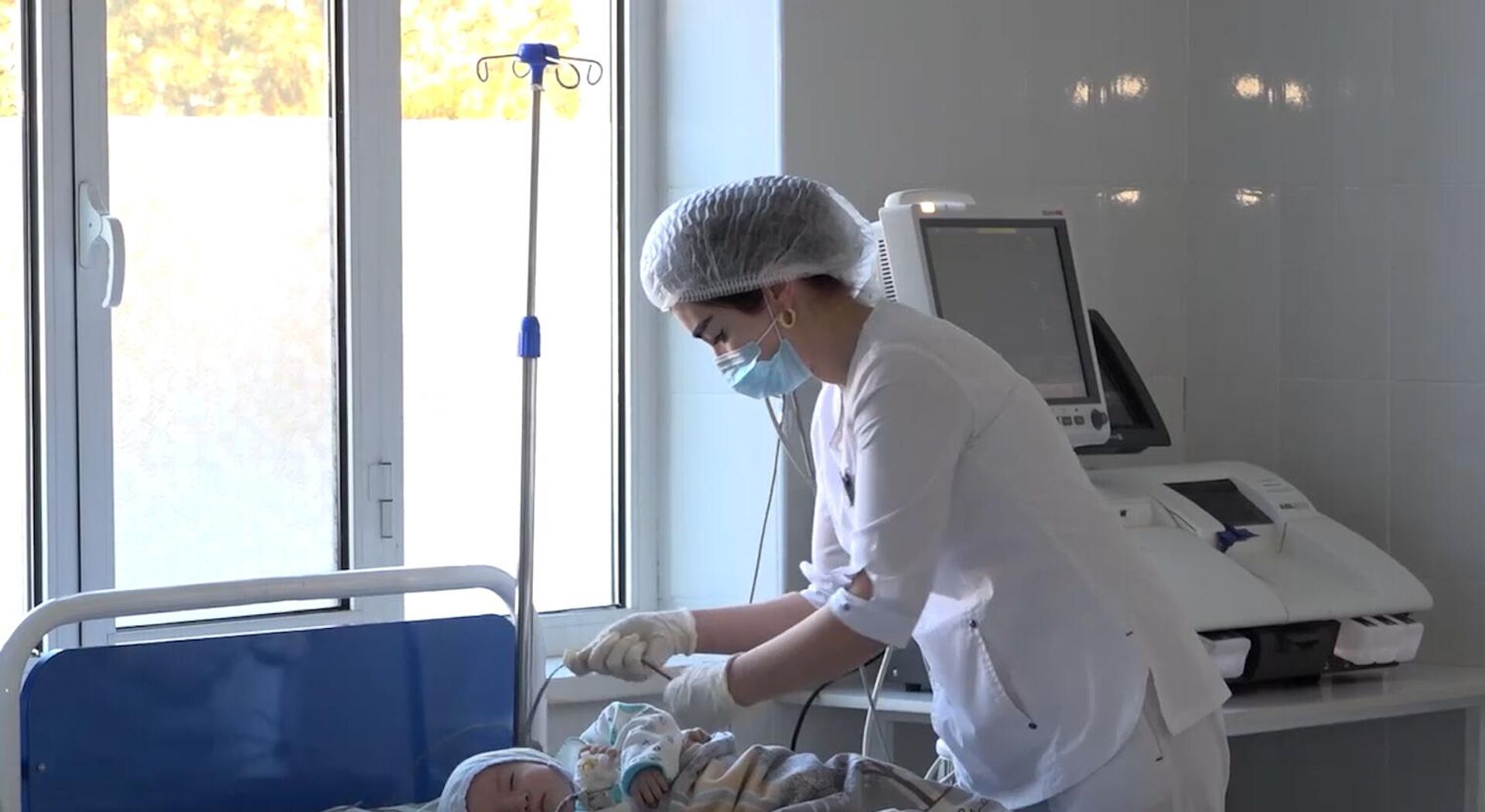 В Самаркандском детском медицинском центре проводятся сложные операции. - Sputnik Узбекистан, 1920, 16.02.2023