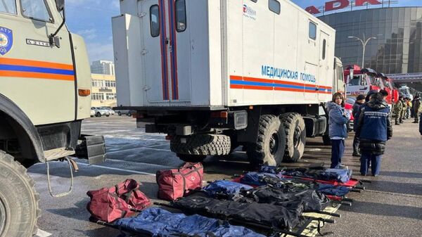 Спасатели продемонстрировали средства и пункты помощи населению при землетрясении - Sputnik Узбекистан
