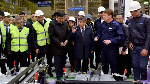 Рабочим визит председателя кабинета министров Акылбека Жапарова в Узбекистан - Sputnik Узбекистан