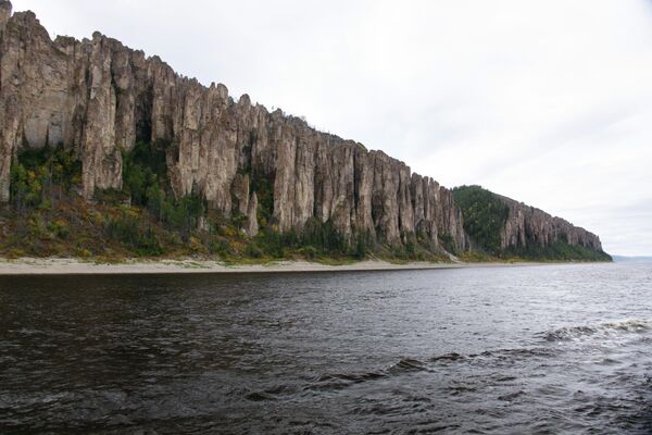 Национальный природный парк Ленские столбы, расположенный в бассейне среднего течения реки Лены - Sputnik Узбекистан