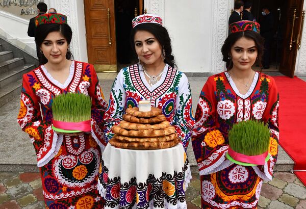 Празднование Навруза в странах ближнего зарубежья - Sputnik Узбекистан