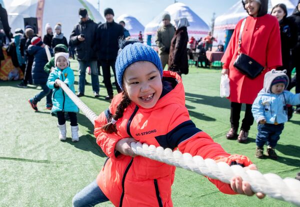во время празднования Наурыза на территории Астана Экспо. - Sputnik Узбекистан