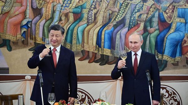 Встреча президента РФ В. Путина и председателя КНР Си Цзиньпина - Sputnik Ўзбекистон