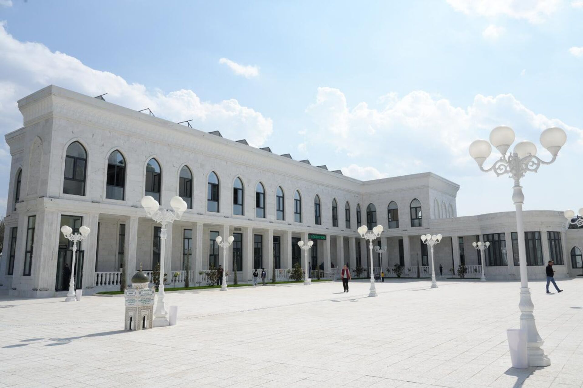 В Ташкенте открыто новое здание соборной мечети Исламабад. - Sputnik Узбекистан, 1920, 23.03.2023