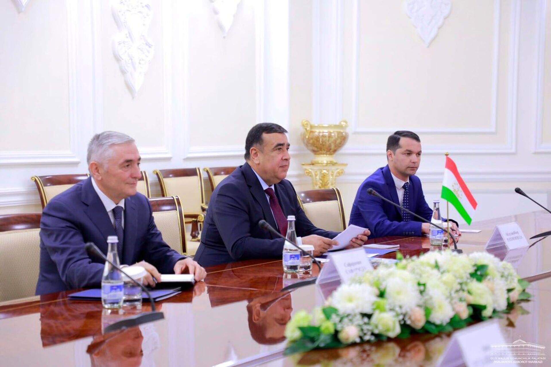 Узбекистан – Таджикистан: межпарламентские отношения послужат укреплению уз дружбы между народами - Sputnik Узбекистан, 1920, 18.04.2023