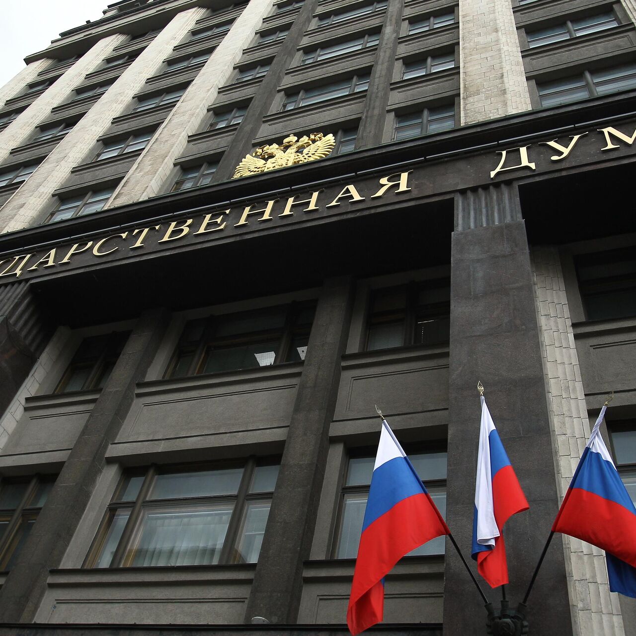 Porno filmlarda yalangoch sportchi ayollar Diana va Valera Dom 2 da jinsiy aloqa